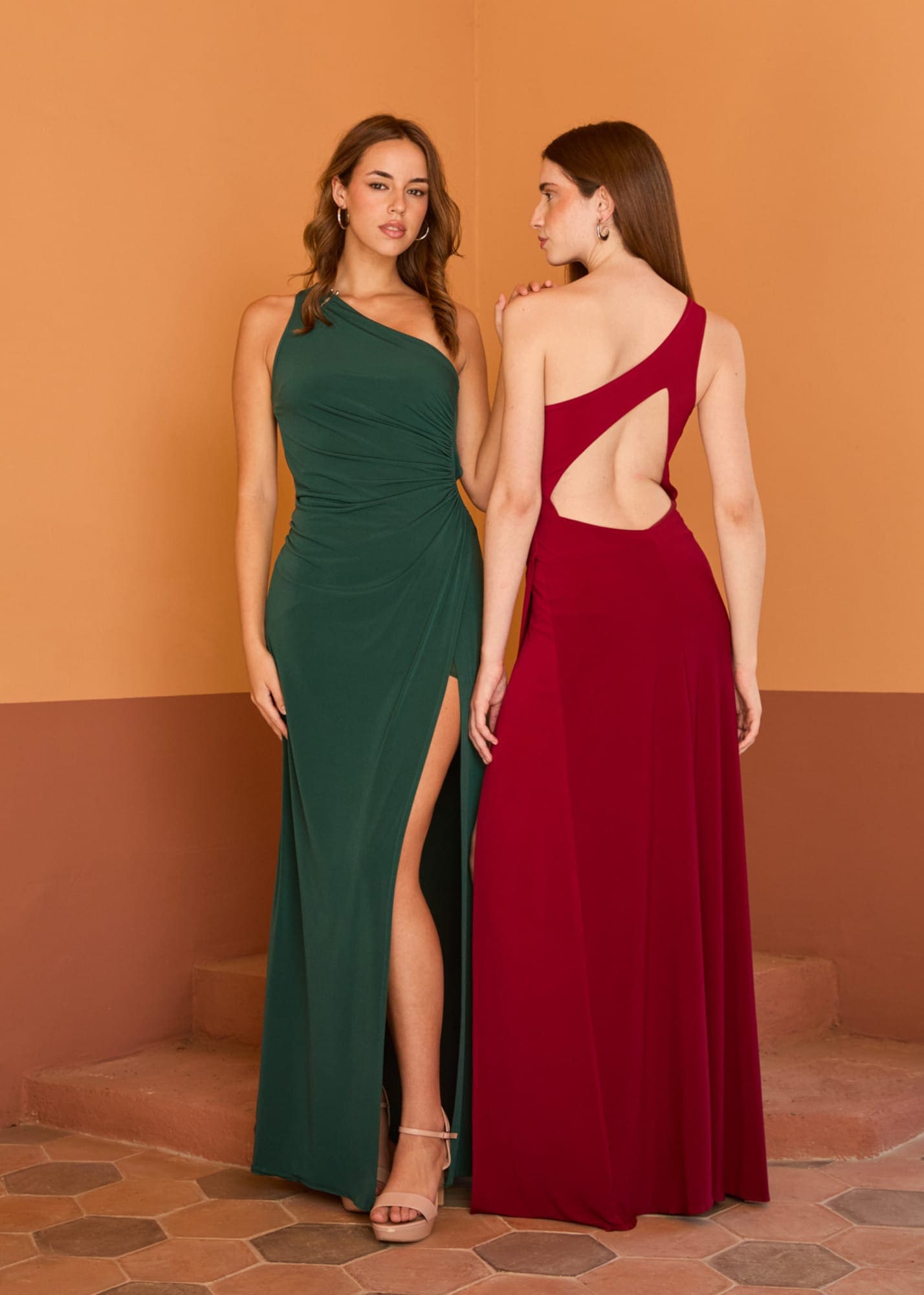 VESTIDO PUNTO ESCOTE ESPALDA